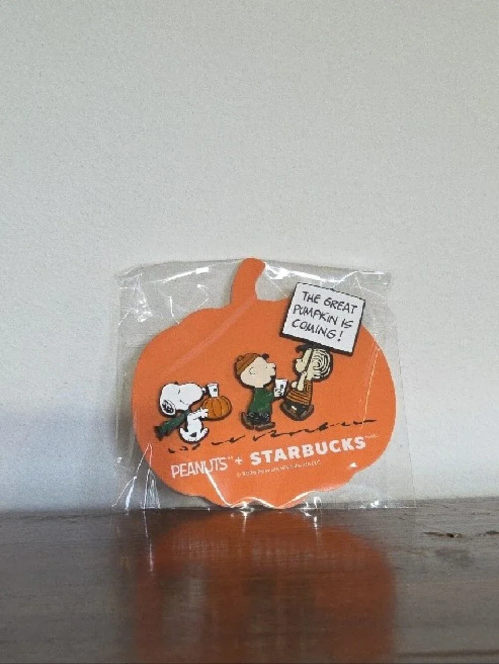 Starbucks Peanuts Collection. Snoopy Cup. Tote Bag. Enamel Pins.